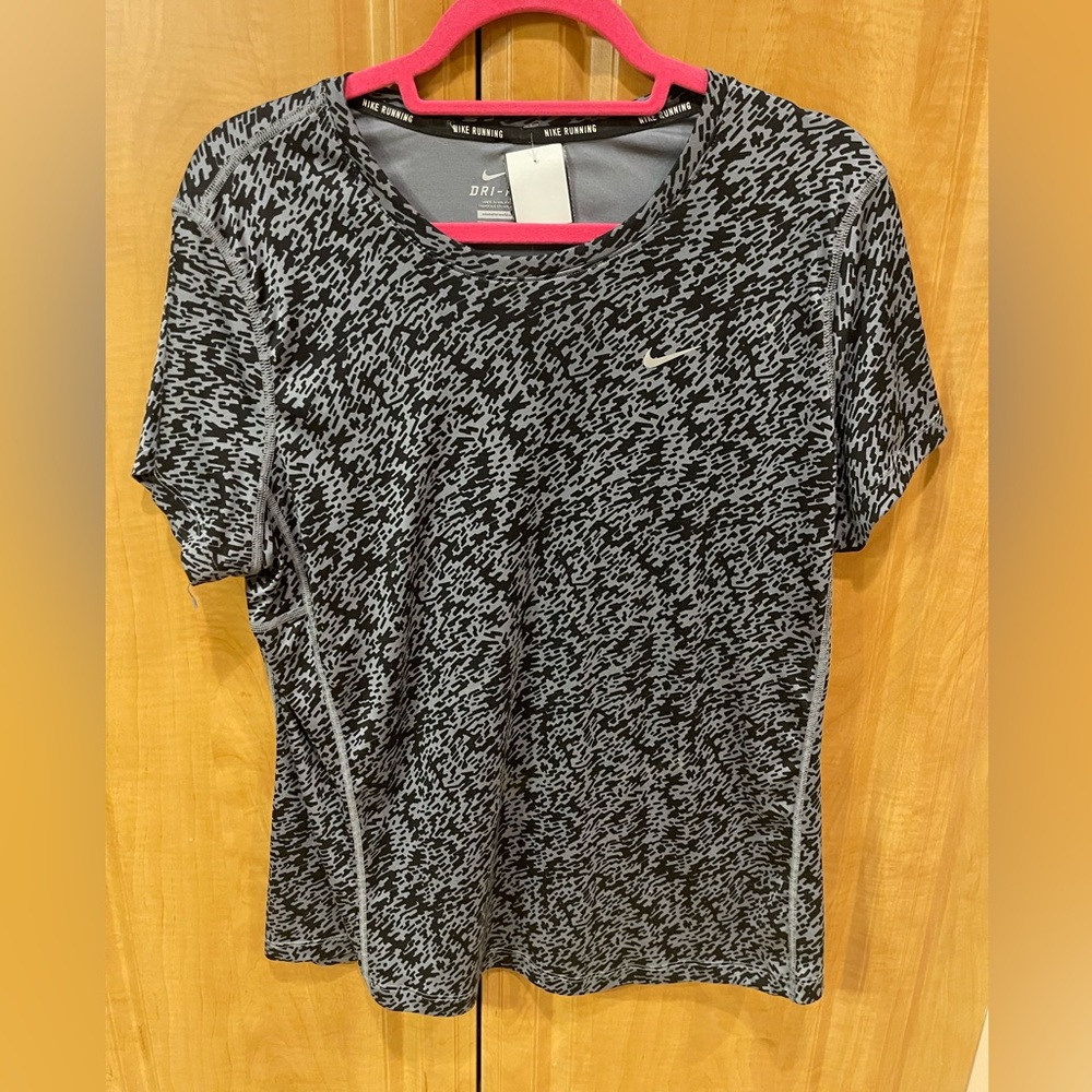 18. Nike DriFit Tshirt